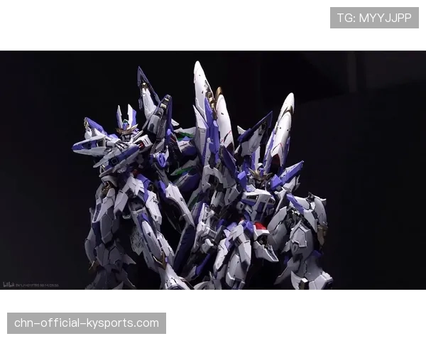 [战队名]队服设计美学：将国风刺绣与机甲元素结合，这套TI出征服简直帅到了灵魂深处！🎨